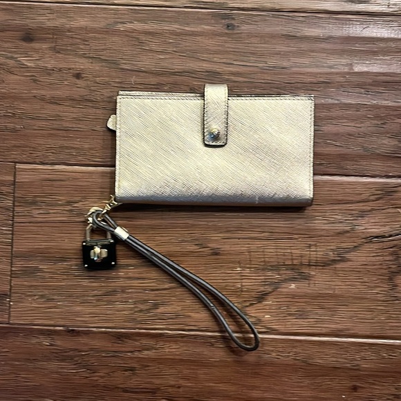 Henri Bendel Gold Metallic Wristlet Wallet - Picture 1 of 7